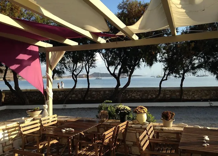 Almira Suites - Seafront - Naousa Paros